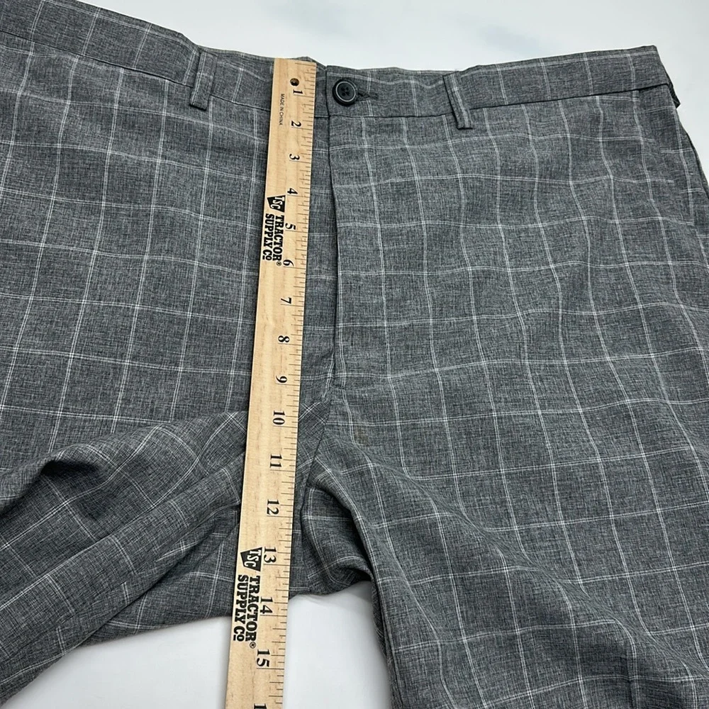 Men's Haggar Golf Shorts adjustable‎ waist 4 pocket size 40 (B23)